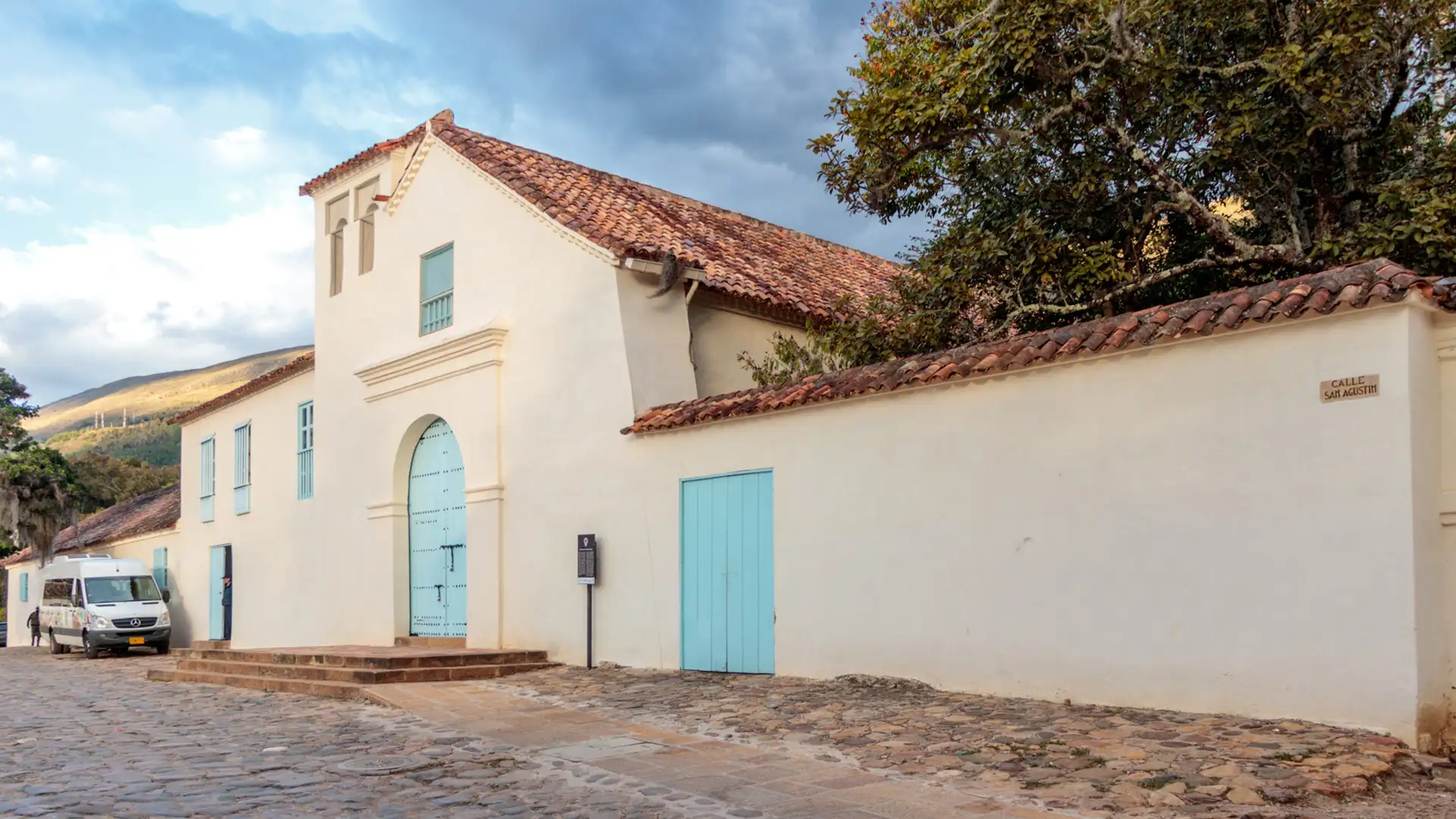 Sede en Villa de Leyva en la Fábrica de Licores 8